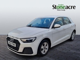 Audi A1 25 TFSI Technik 5dr VK21YVW Image 3