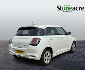Suzuki Swift 1.2 MHEV Motion Euro 6 (s/s) 5dr AJ24GMY Image 3