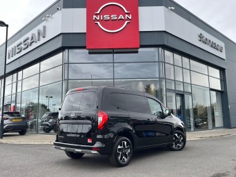 Nissan Townstar 1.3 TCe Tekna L1 Euro 6 (s/s) 6dr null Image 3