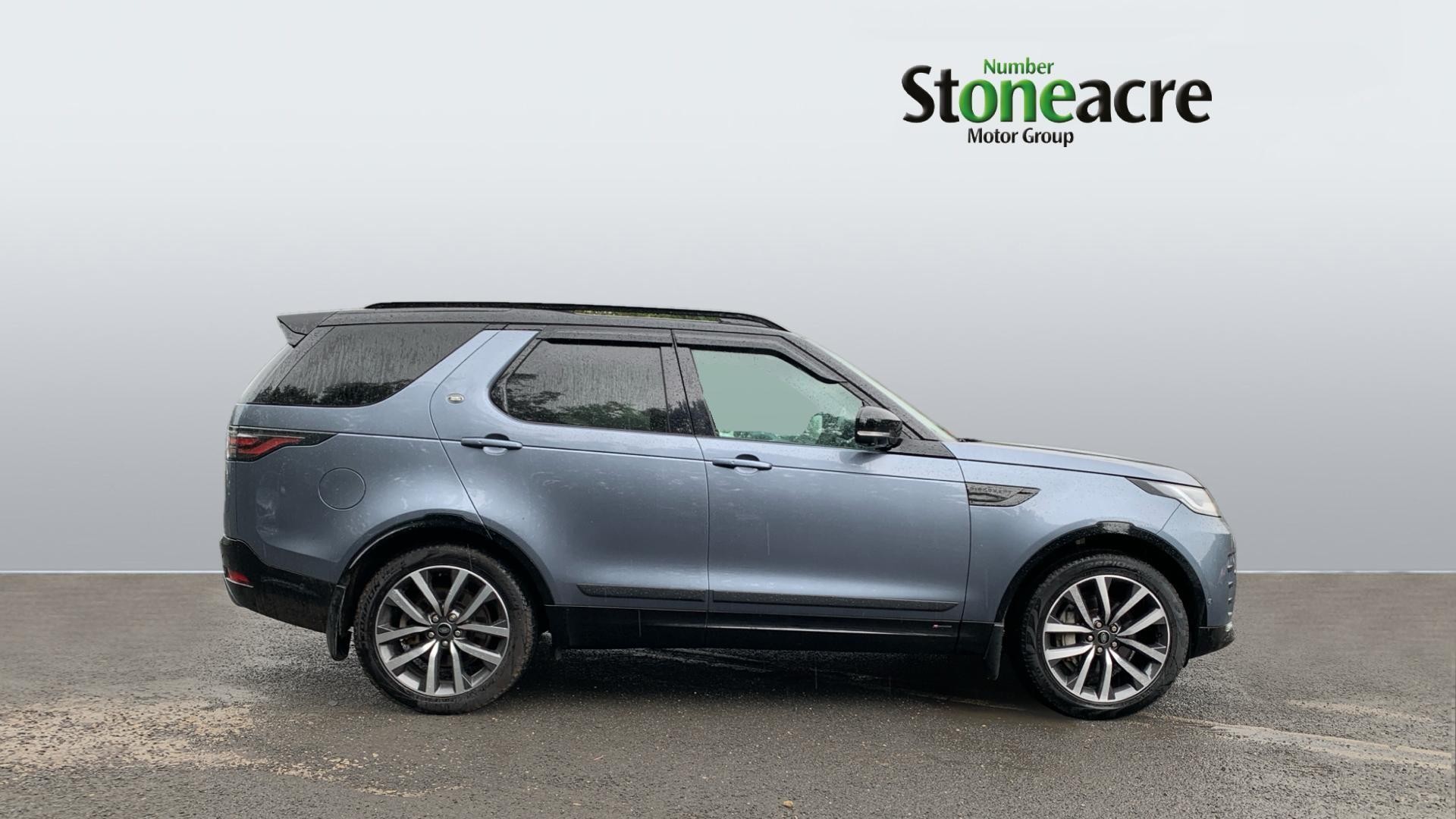 Land Rover Discovery Image 3