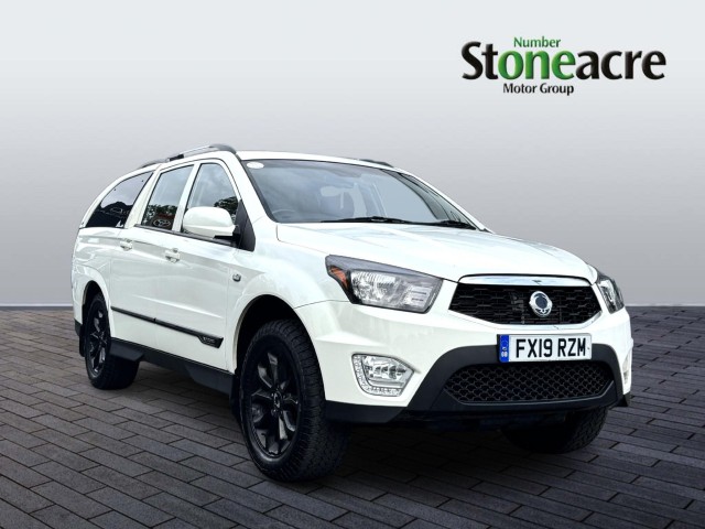 SSangyong Musso 2.2D EX 4WD Euro 6 4dr FX19RZM Image 1