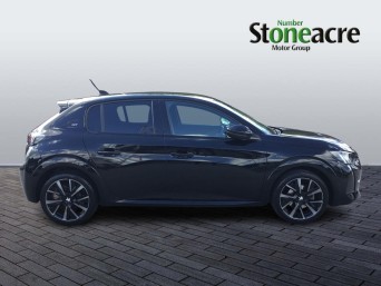 Peugeot 208 1.2 PureTech GT Premium Euro 6 (s/s) 5dr MH72AYK Image 2