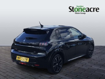 Peugeot 208 1.2 PureTech GT Premium Euro 6 (s/s) 5dr MH72AYK Image 3