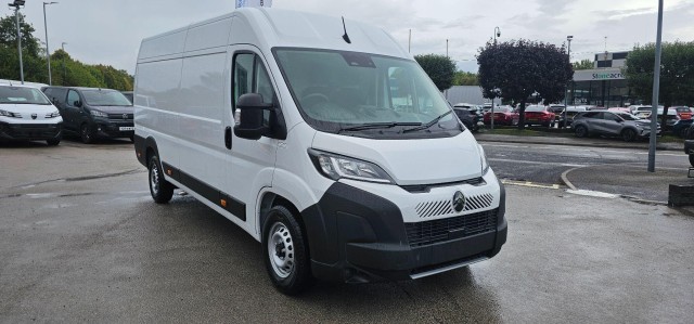 Citroen Relay 2.2 BlueHDi 35 Enterprise L4 H2 Euro 6 (s/s) 5dr (Heavy) null Image 1
