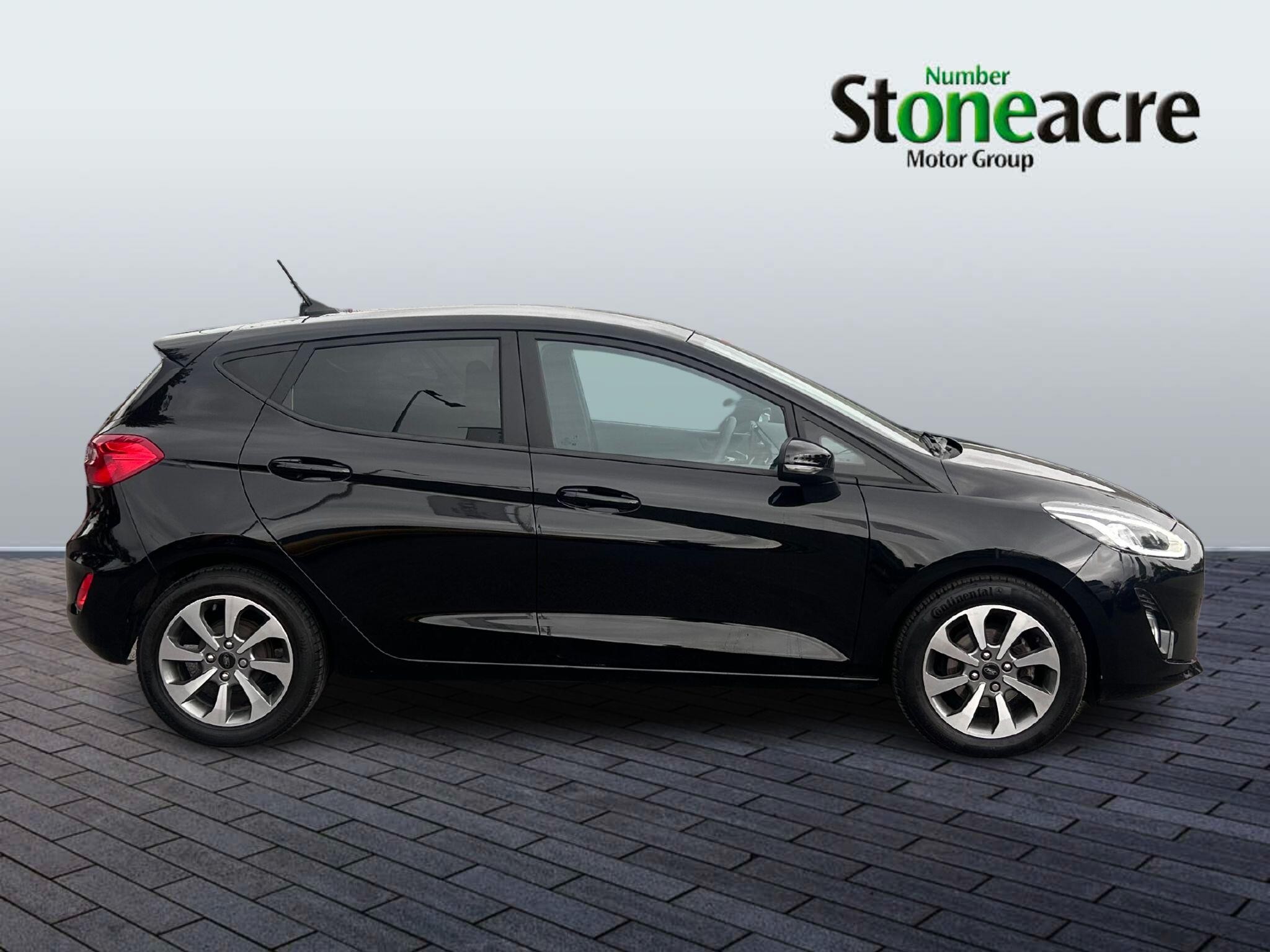 Ford Fiesta Image 2