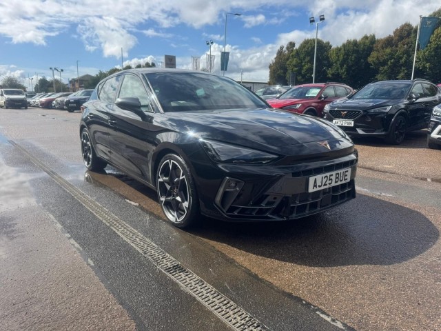 CUPRA Leon 2.0 TSI VZ1 DSG Euro 6 (s/s) 5dr AJ25BUE Image 1