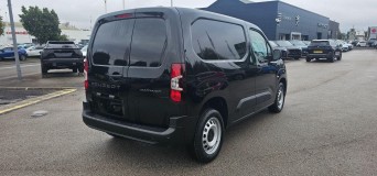 Peugeot Partner 1.5 BlueHDi 1000 Professional-Plus Standard Panel Van SWB Euro 6 (s/s) 5dr null Image 3