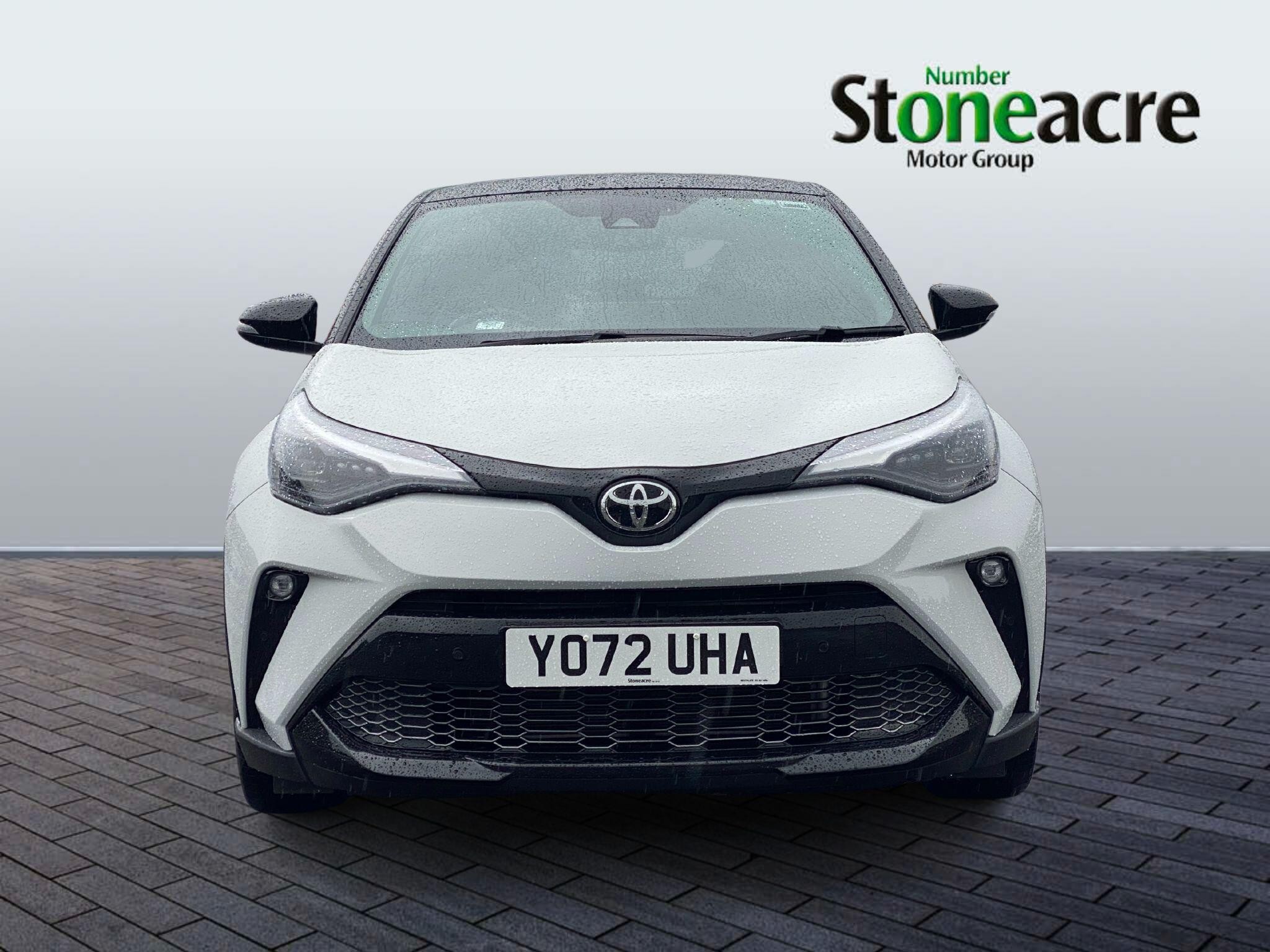 Toyota C-HR Image 2