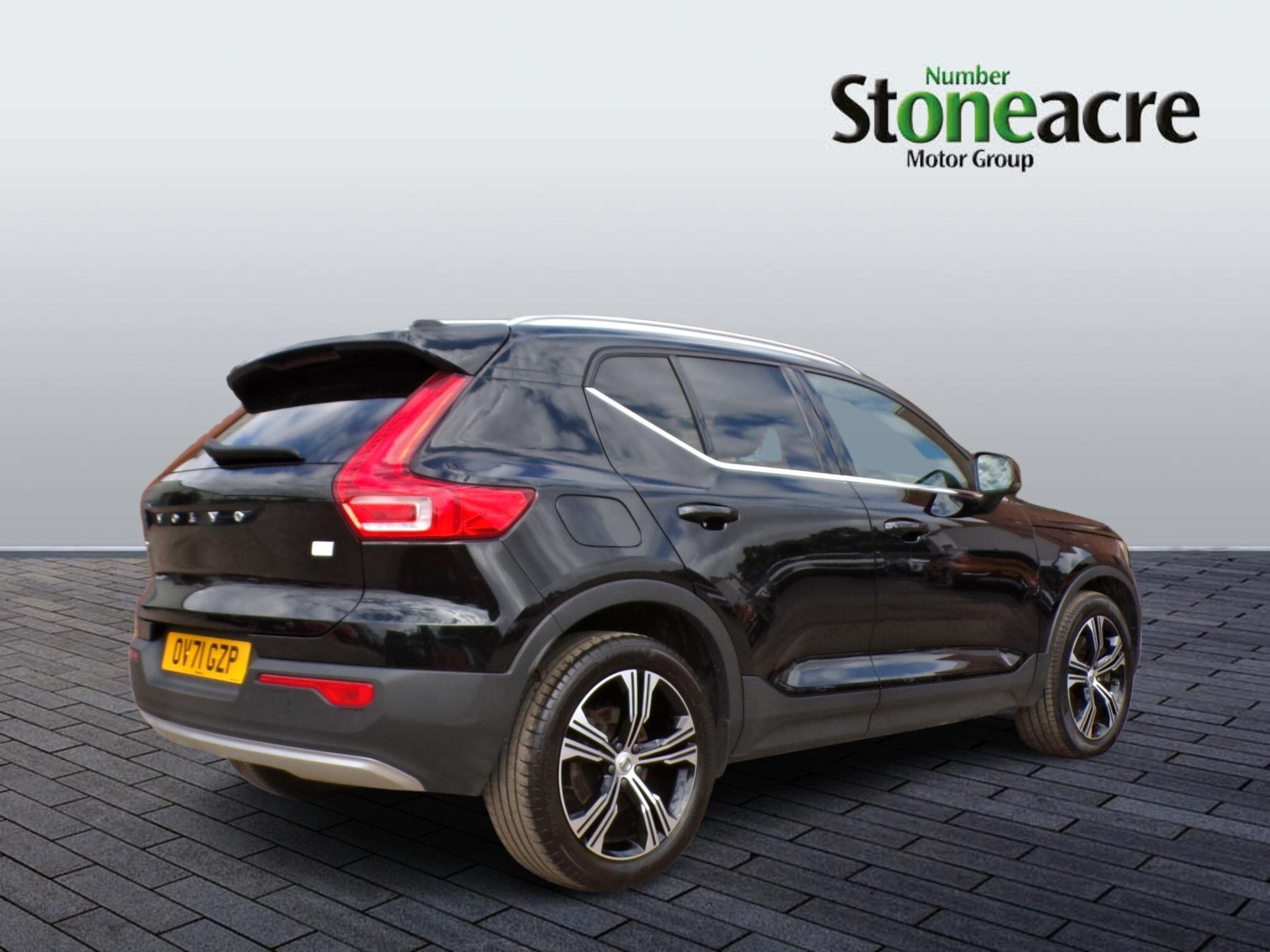 Volvo XC40 Image 2