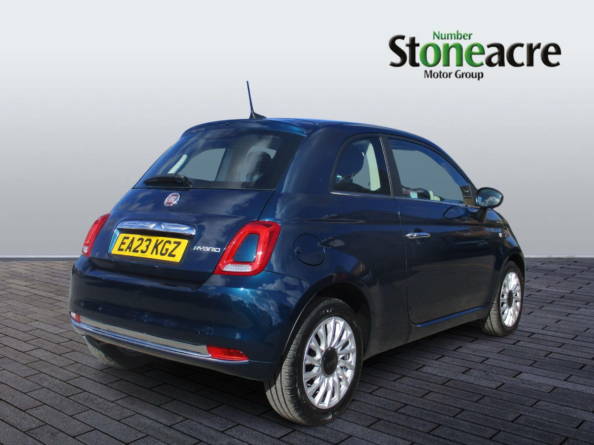 Fiat 500 Hybrid Image 3