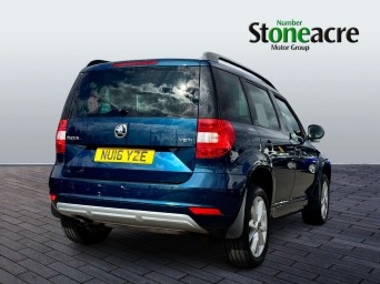 Skoda Yeti 1.2 TSI SE Euro 6 (s/s) 5dr NU16YZE Image 3