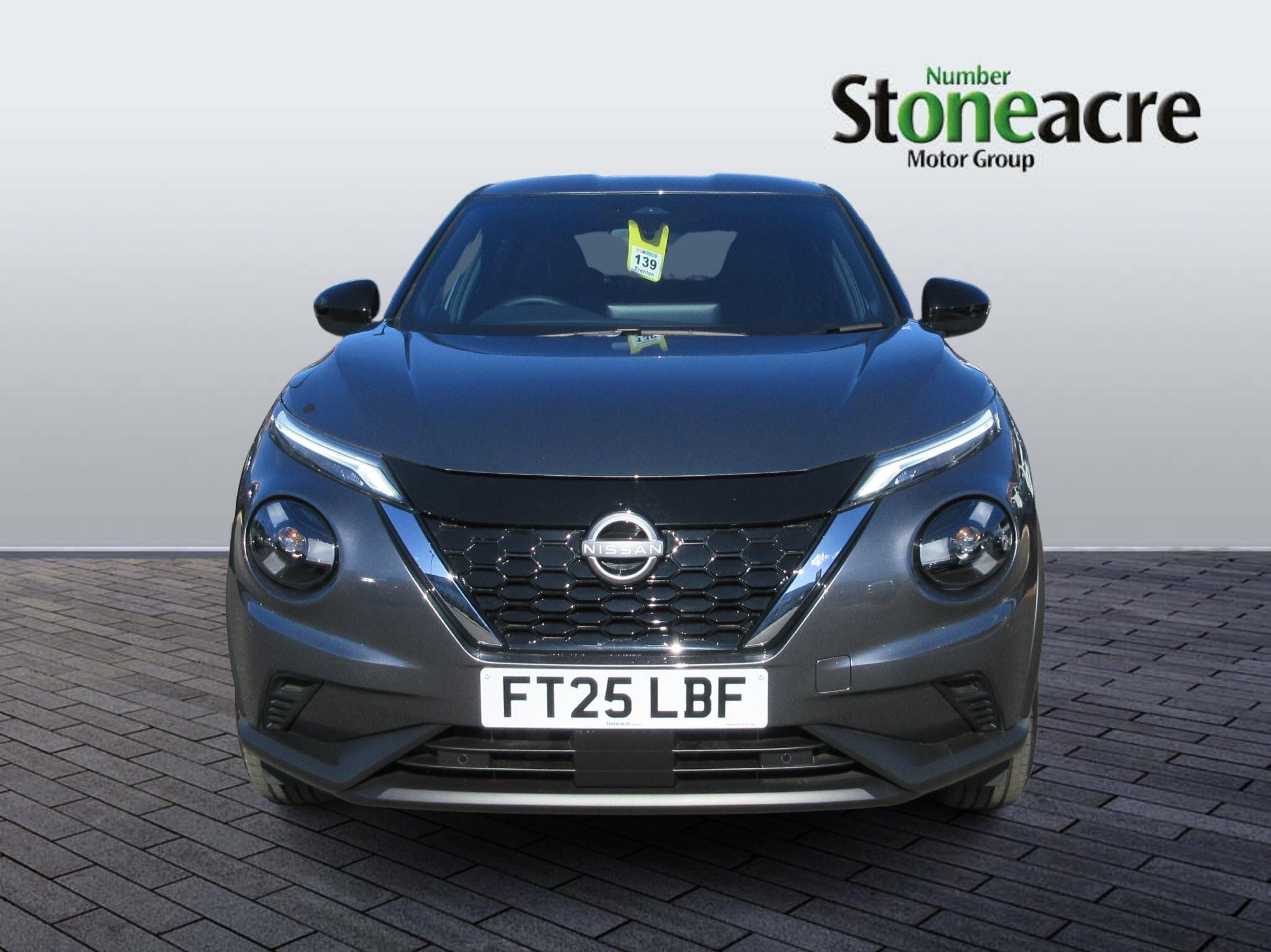 Nissan Juke Hybrid Image 2