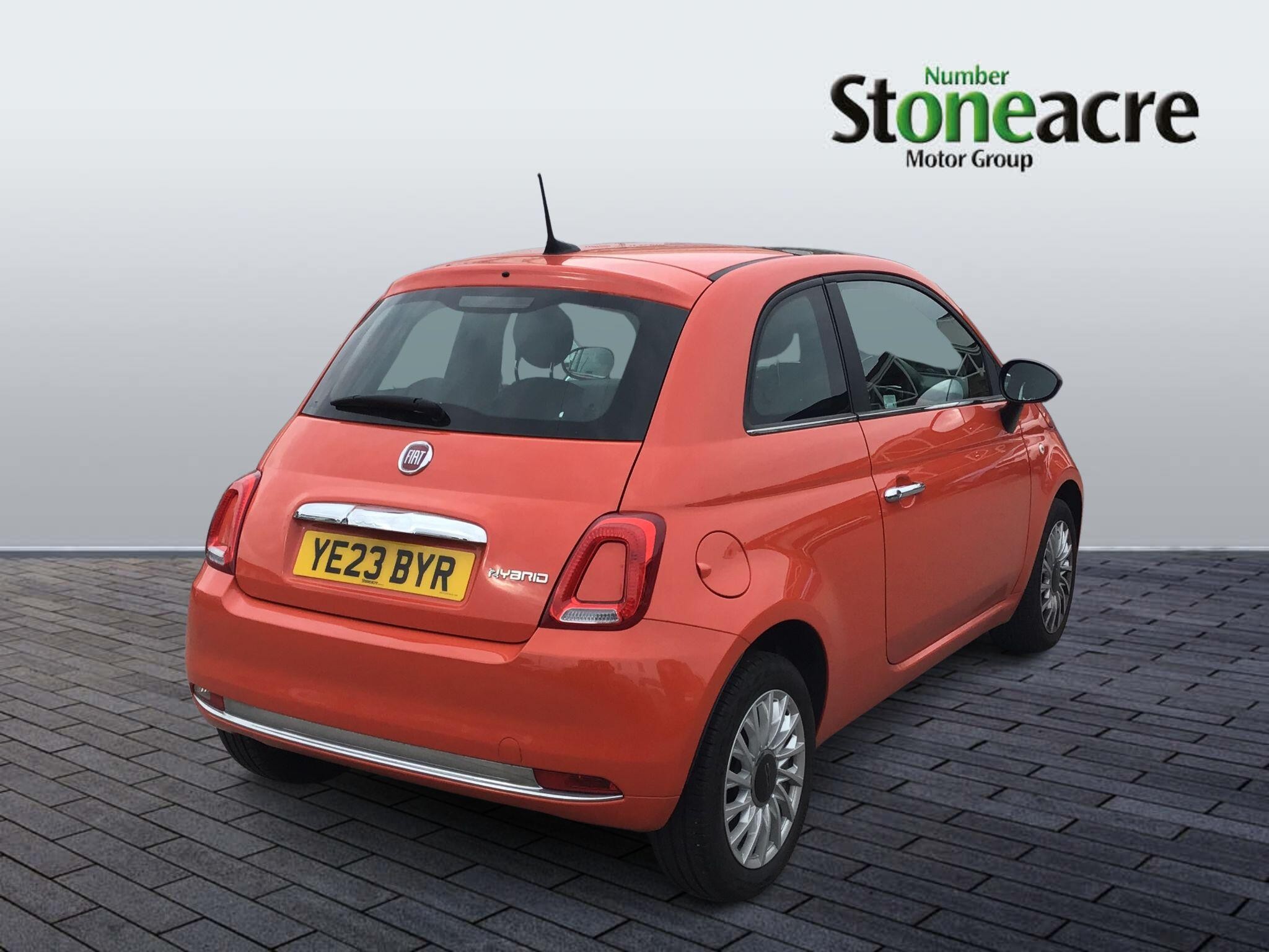 Fiat 500 Hybrid Image 2