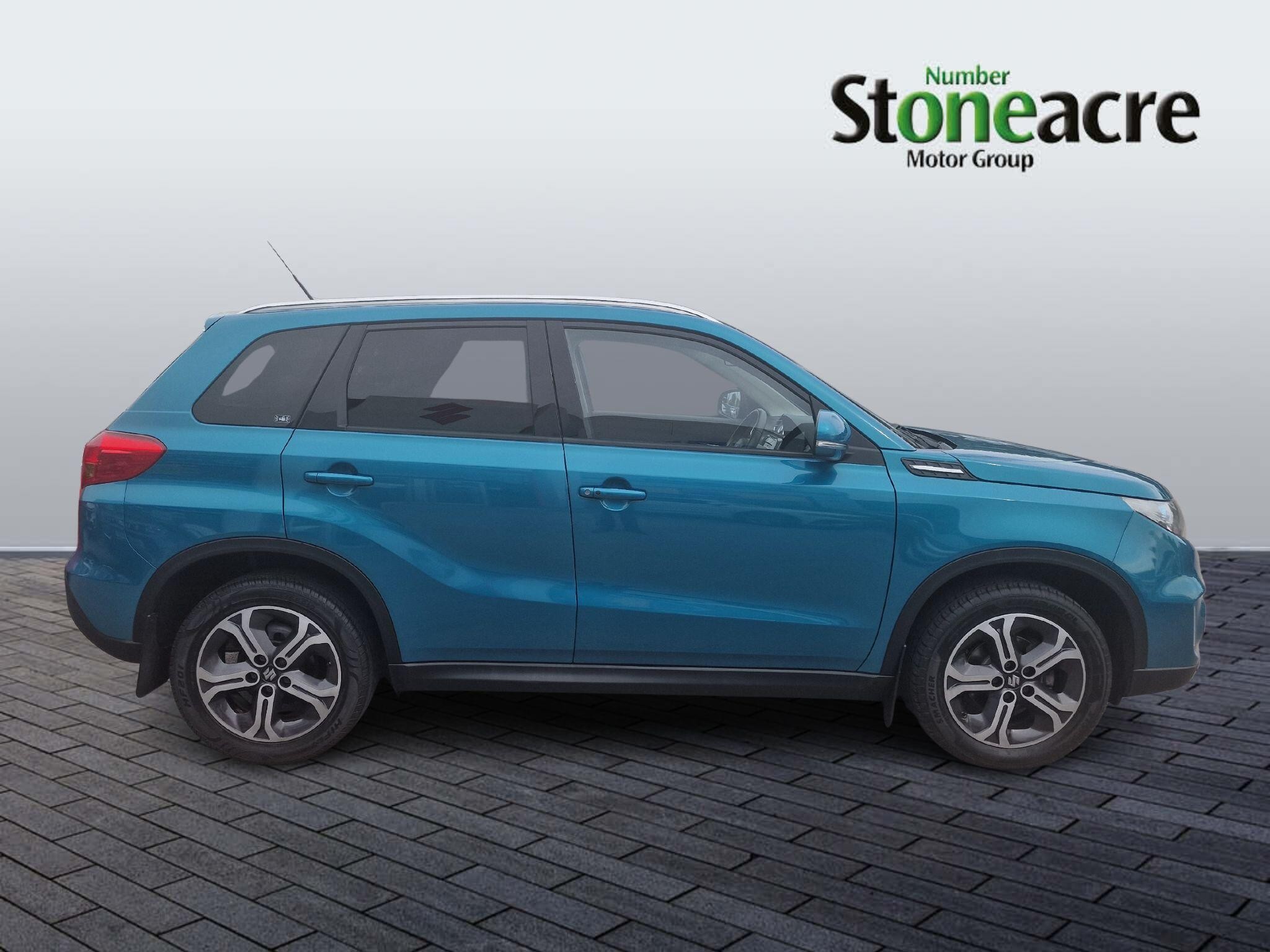 Suzuki Vitara Image 2