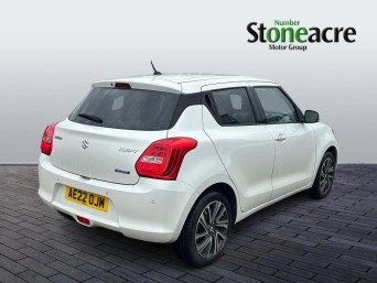 Suzuki Swift 1.2 Dualjet 83 12V Hybrid SZ5 5dr AE22OJM Image 3