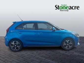 MG 3 1.5 VTi-TECH Exclusive Nav Euro 6 (s/s) 5dr MJ72YJH Image 2