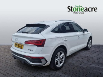 Audi Q5 2.0 TFSI 45 S line Sportback S Tronic quattro Euro 6 (s/s) 5dr WN72XZW Image 3
