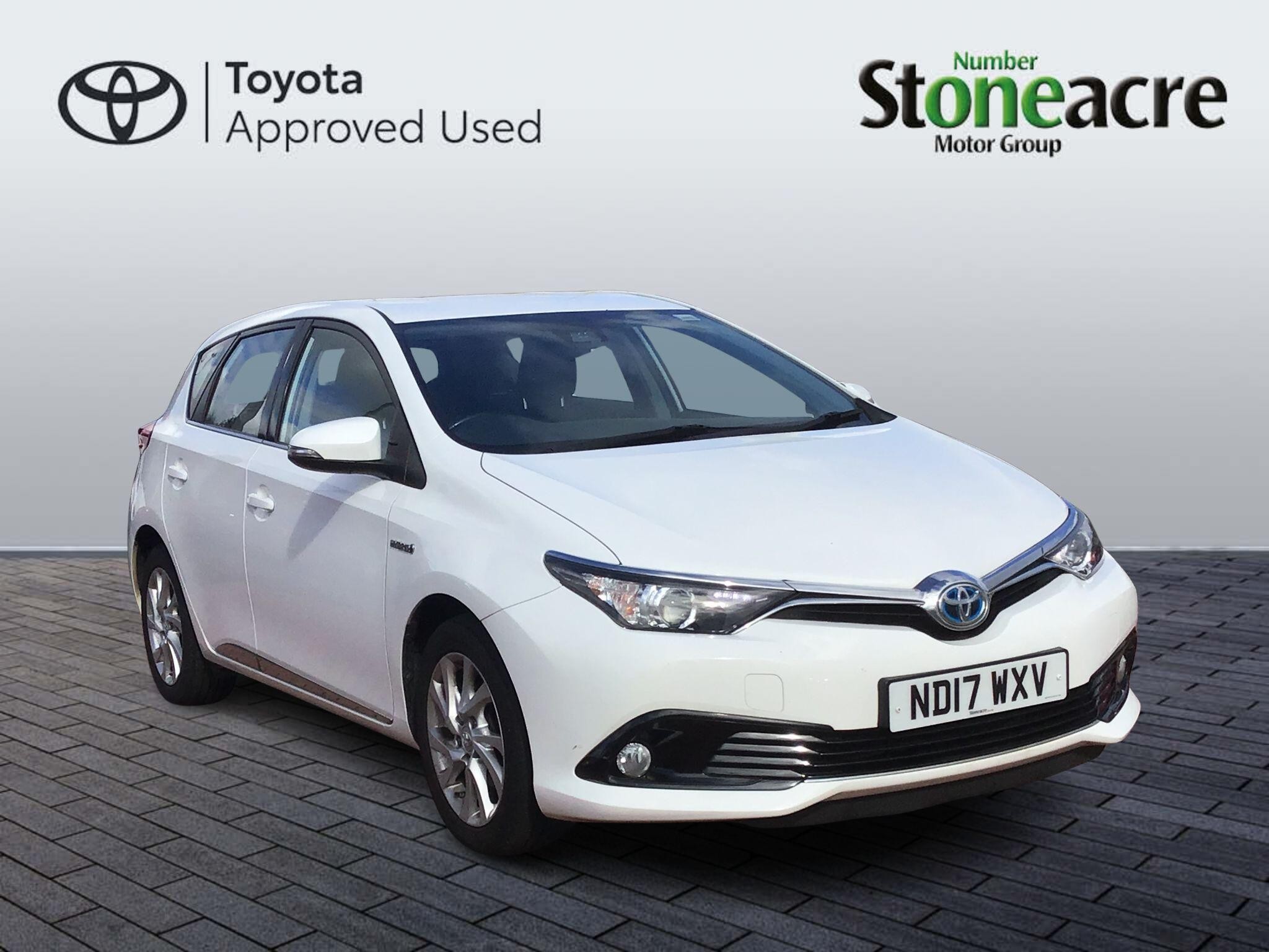 Toyota Auris Image 1