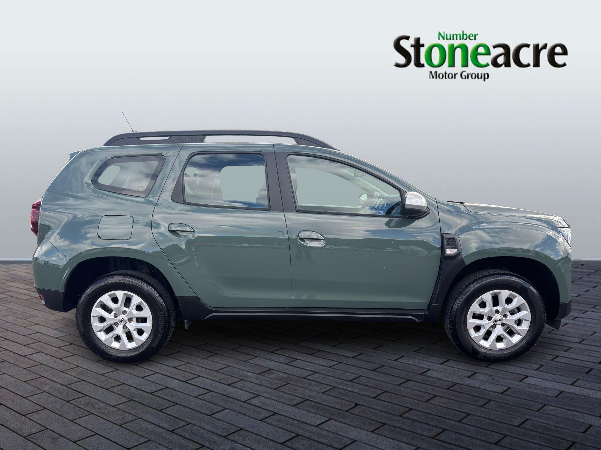 Dacia Duster Image 2