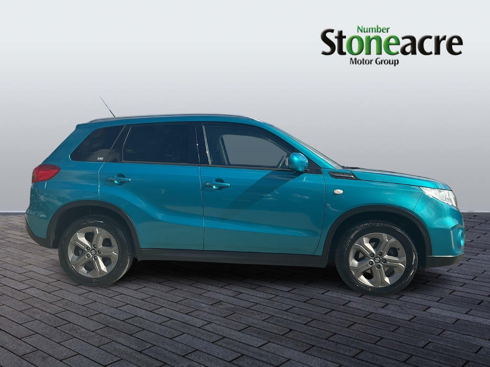 Suzuki Vitara Image 2