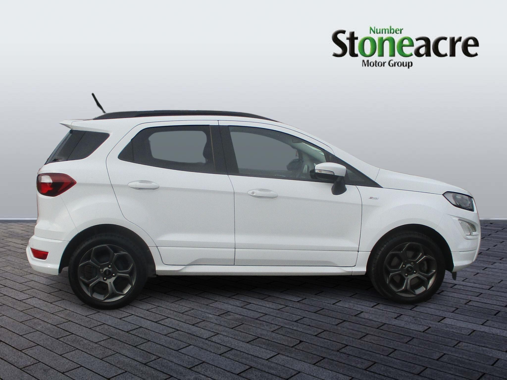 Ford EcoSport Image 2