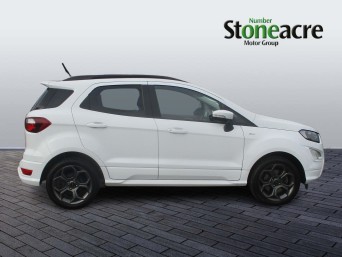 Ford EcoSport 1.0T EcoBoost ST-Line Euro 6 (s/s) 5dr YP71KXZ Image 2