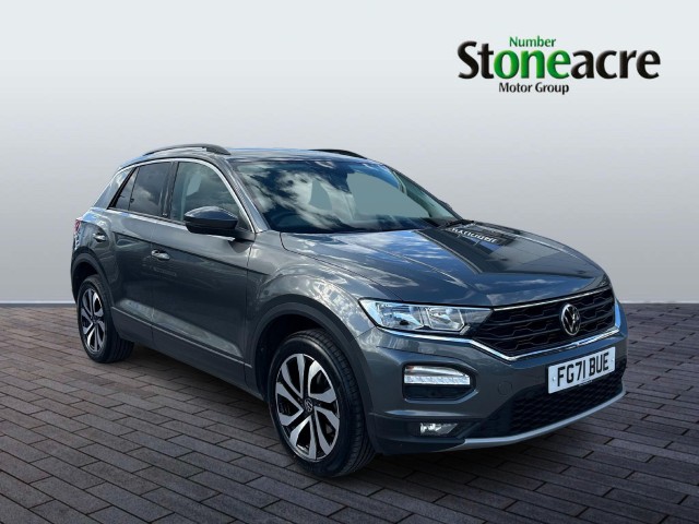 Volkswagen T-Roc 1.5 TSI EVO Active Euro 6 (s/s) 5dr FG71BUE Image 1