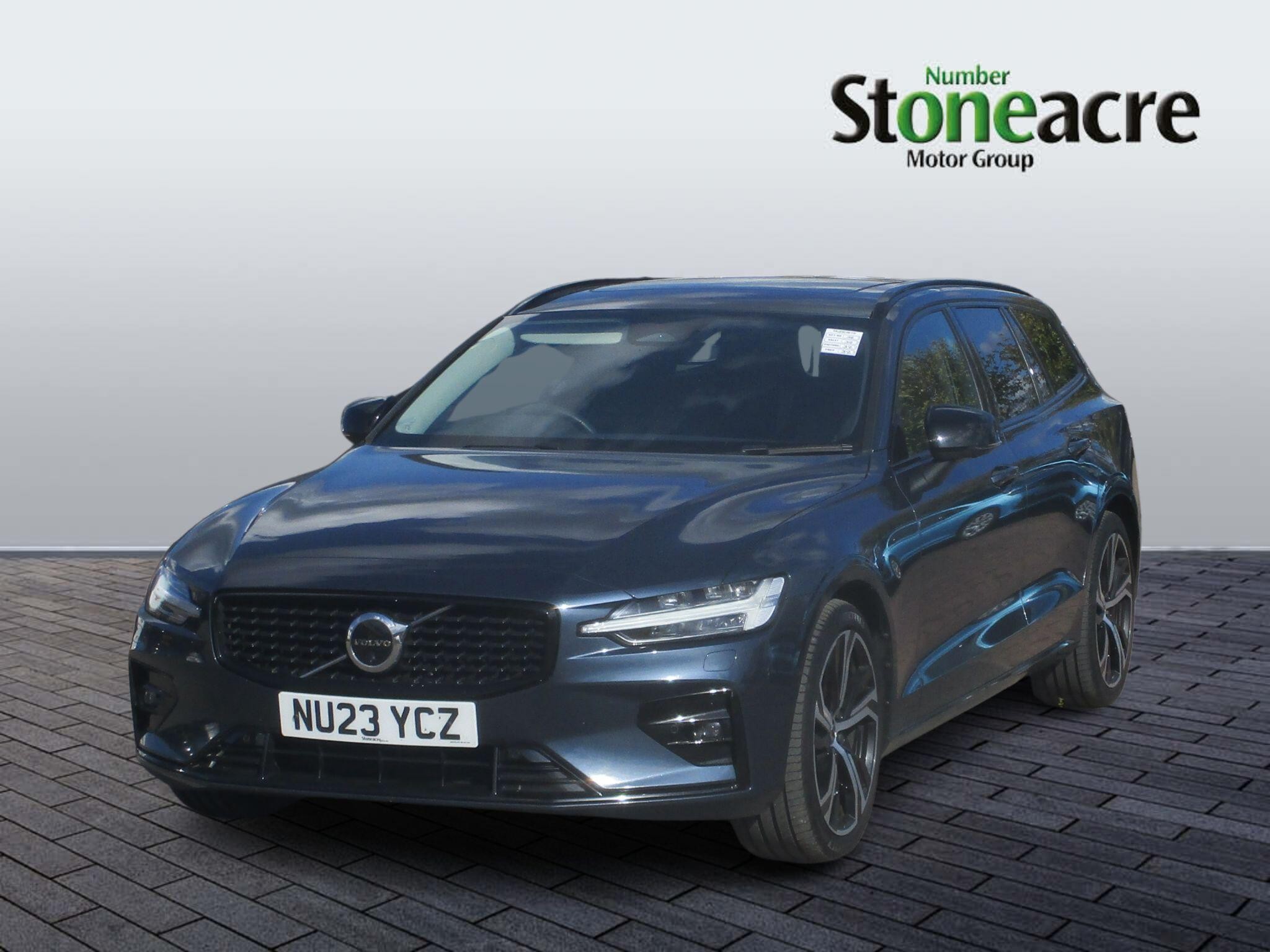 Volvo V60 Image 3