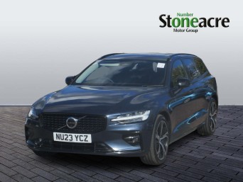 Volvo V60 2.0 B4 MHEV Ultimate DCT Auto Euro 6 (s/s) 5dr NU23YCZ Image 3