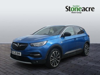 Vauxhall Grandland X 1.6 13.2kWh Business Edition Nav Premium SUV 5dr Petrol Plug-in Hybrid Auto 4WD Euro 6 (s/s) Hybrid4 (300 ps) DL20BHK Image 3