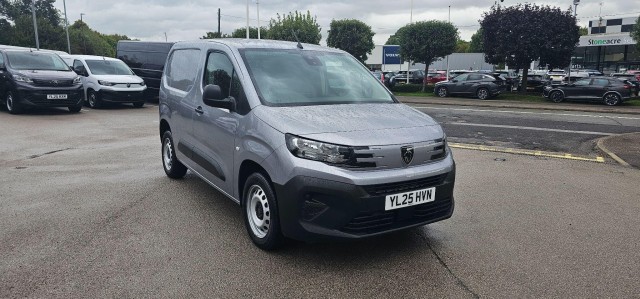 Peugeot Partner 1.5 BlueHDi 1000 Professional Standard Panel Van SWB Euro 6 (s/s) 5dr YL25HVN Image 1