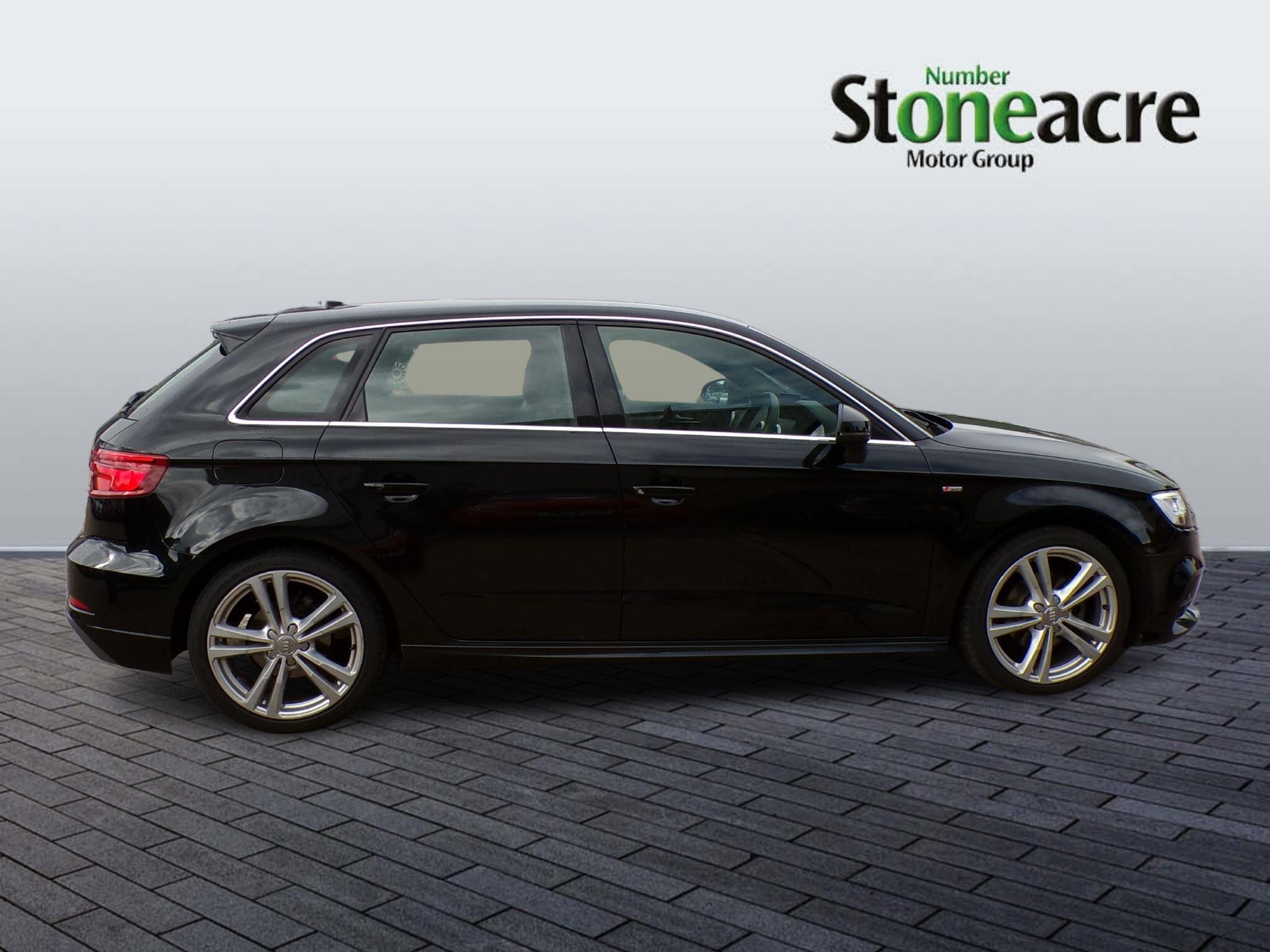 Audi A3 Image 2