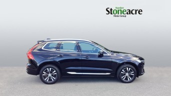 Volvo XC60 Core Bright T6 AWD (350 hp) Auto YR73OJT Image 3