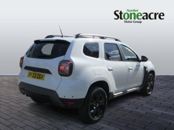 Dacia Duster 1.3 TCe Extreme SE EDC Euro 6 (s/s) 5dr PF23ZGV Image 3