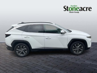 Hyundai TUCSON 1.6 T-GDi MHEV Premium SUV 5dr Petrol Hybrid DCT Euro 6 (s/s) (150 ps) YM71NWO Image 2