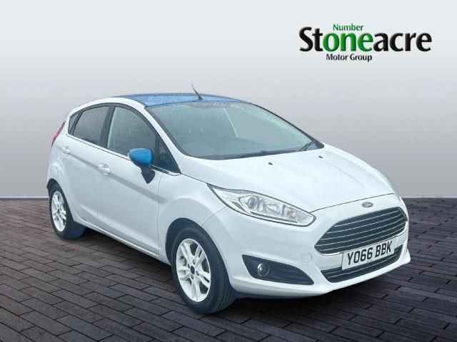Ford Fiesta 1.25 Zetec White Edition Hatchback 5dr Petrol Manual Euro 6 (82 ps) YO66BBK Image 1