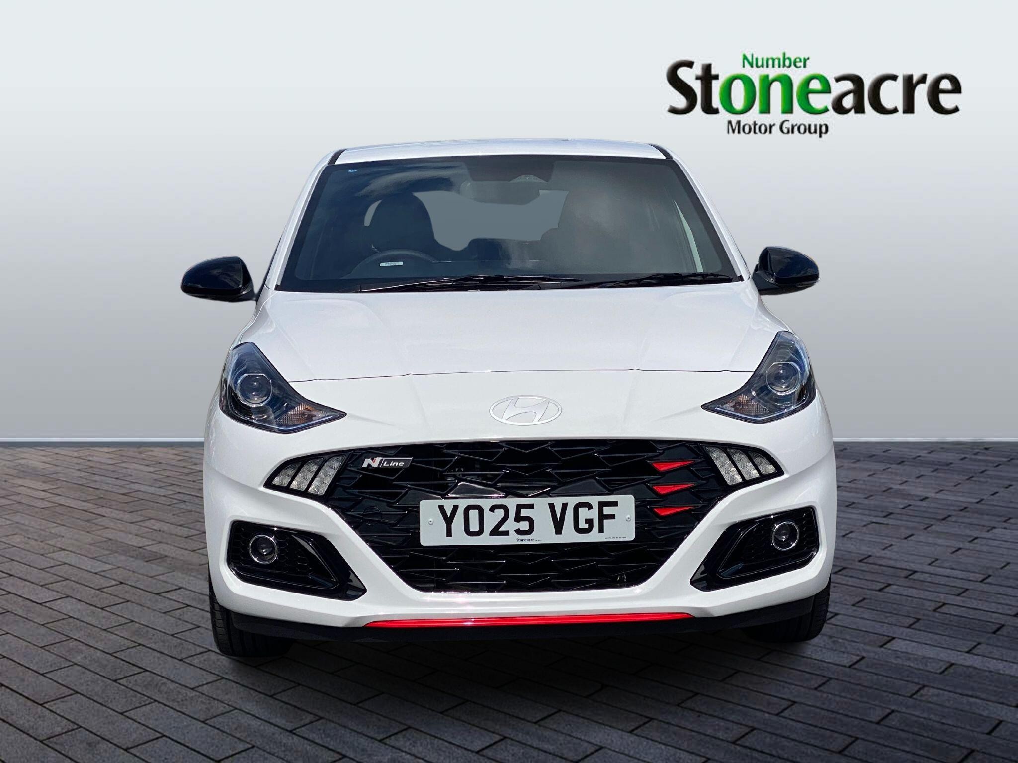 Hyundai i10 Image 2