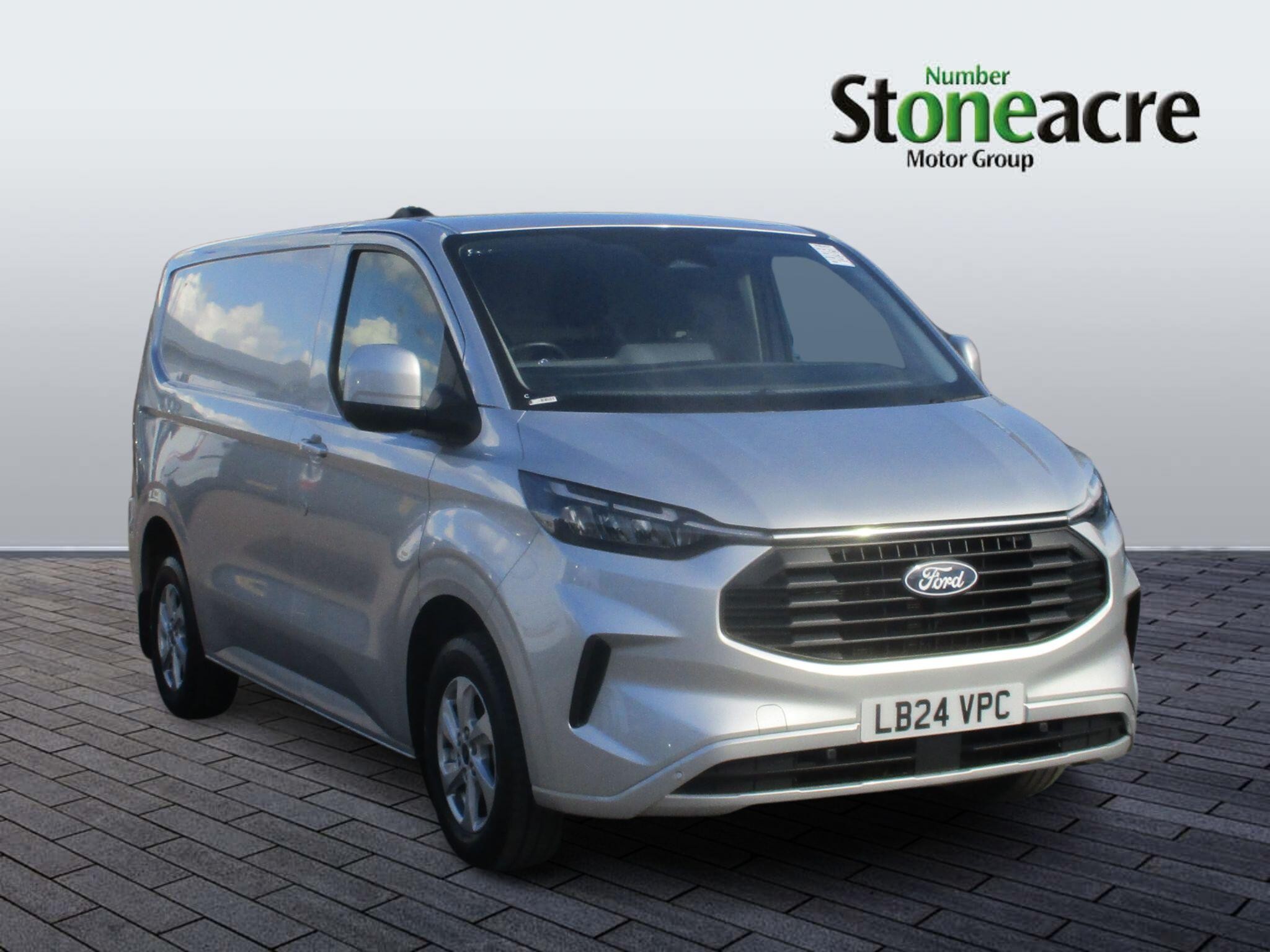 Ford Transit Custom Image 1