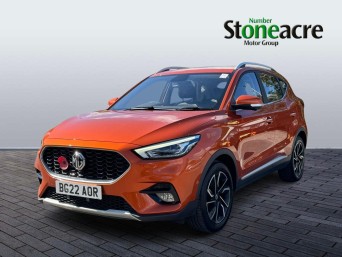 MG ZS 1.0 T-GDI Exclusive SUV 5dr Petrol Manual Euro 6 (111 ps) BG22AOR Image 3