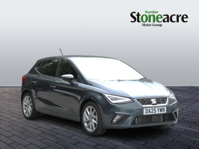 SEAT Ibiza 1.0 TSI FR Euro 6 (s/s) 5dr DA25YWN Image 1