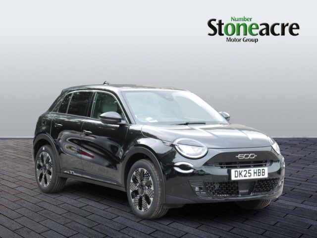 Fiat 600 1.2 MHEV La Prima e-DCT Euro 6 (s/s) 5dr DK25HBB Image 1
