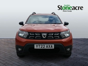 Dacia Duster 1.0 TCe 100 Bi-Fuel Comfort 5dr YT22AXA Image 2