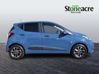Hyundai i10 1.2 Premium Auto Euro 6 5dr RE17WJX Image 2