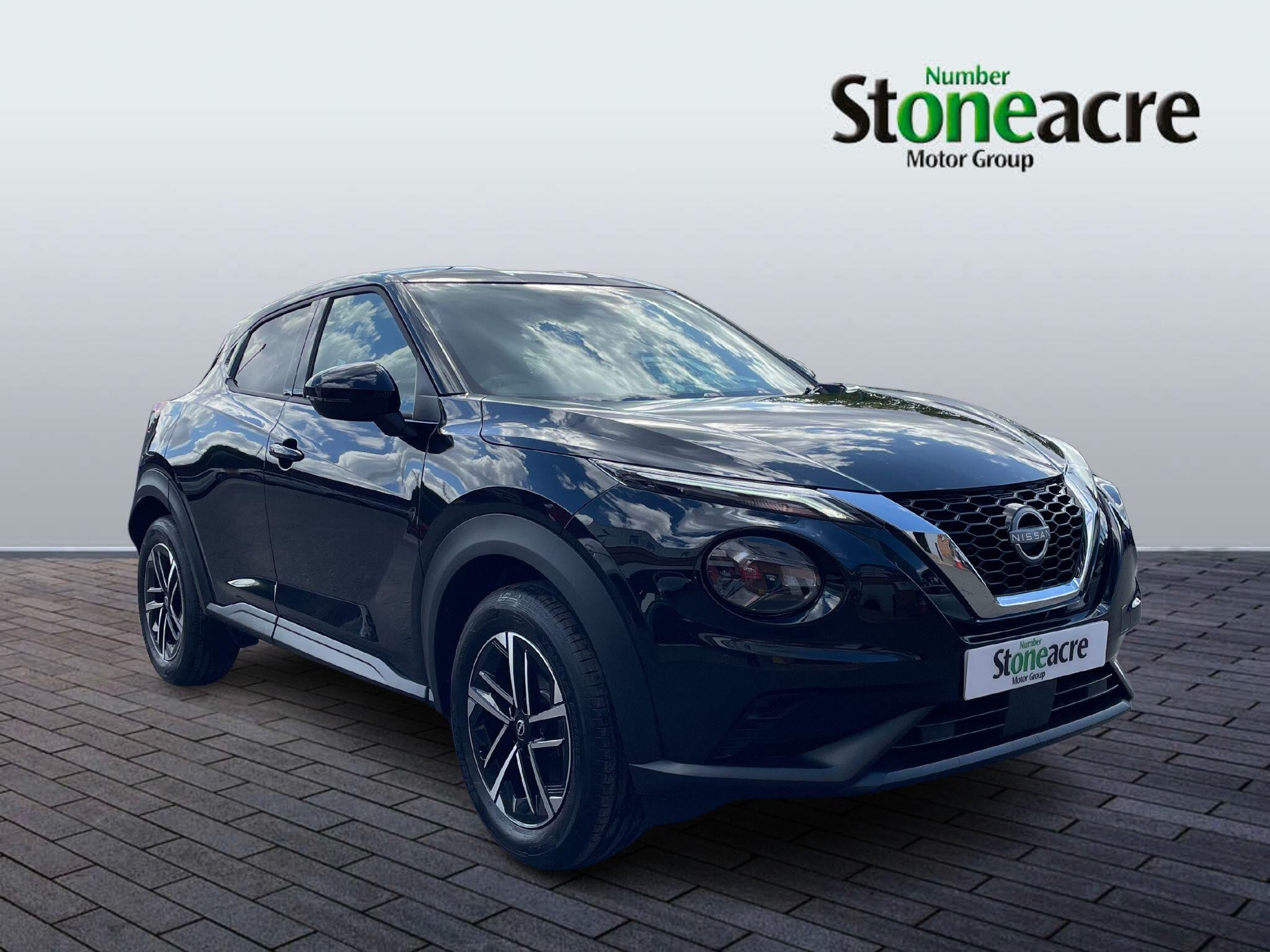 Nissan Juke Image 1