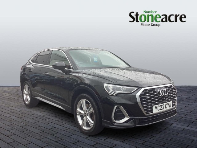 Audi Q3 2.0 TFSI 40 S line Sportback S Tronic quattro Euro 6 (s/s) 5dr YC22CYA Image 1