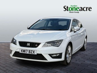 SEAT Leon 1.4 EcoTSI FR Technology Sport Coupe DSG Euro 6 (s/s) 3dr KM17BZX Image 3