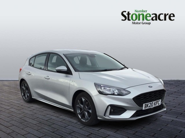 Ford Focus 1.0T EcoBoost ST-Line Euro 6 (s/s) 5dr BK20KFC Image 1
