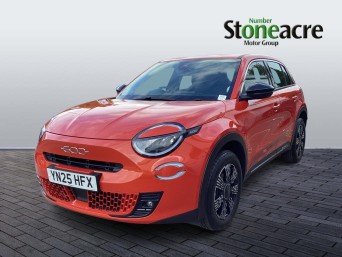 Fiat 600 1.2 MHEV e-DCT Euro 6 (s/s) 5dr YN25HFX Image 3