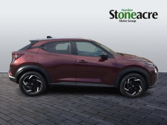 Nissan Juke 1.0 DiG-T N-Connecta 5dr DN23JUY Image 2