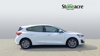 Ford Focus 1.0T EcoBoost MHEV Titanium DCT Euro 6 (s/s) 5dr VK23PLO Image 3